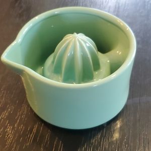Mint Green Ceramic Juicer
